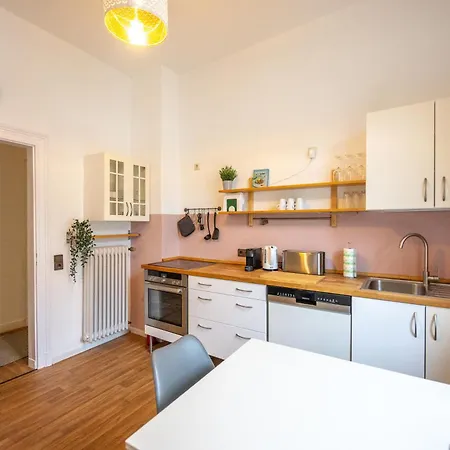 Suedstadt Oase Auf Zwei Etagen 4 Sz Und Balkon * Koblenz (Rhineland-Palatinate)