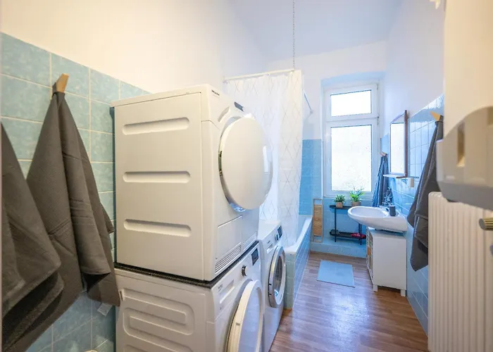 Daire Suedstadt Oase Auf Zwei Etagen 4 Sz Und Balkon *